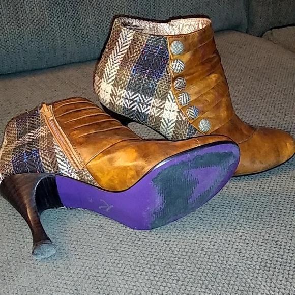Leather/Plaid Kenzie Castillo Booties Sz7 - Picture 5 of 6